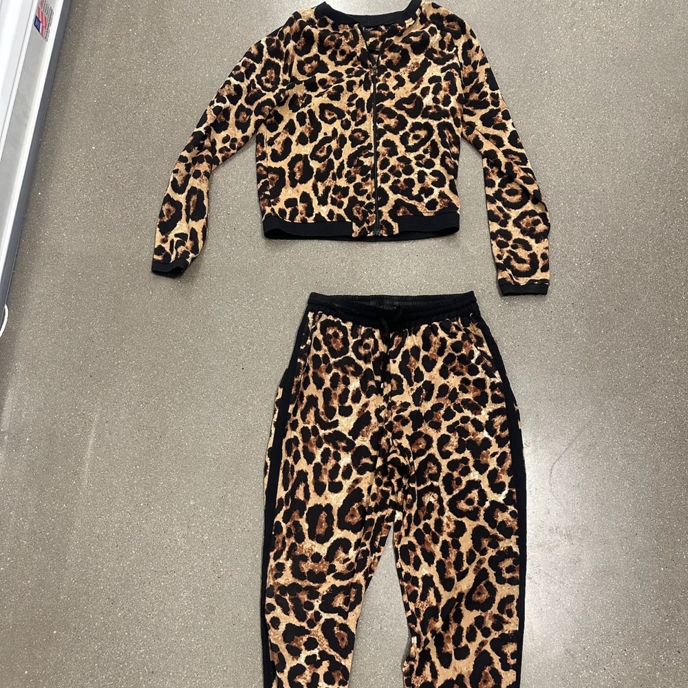 Brave Souls Leopard Print Jacket & Pants Set (XS)
